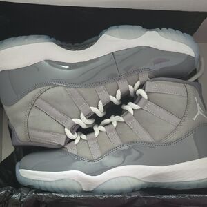 Jordan Air 11 Retro Sneakers - Gray and White